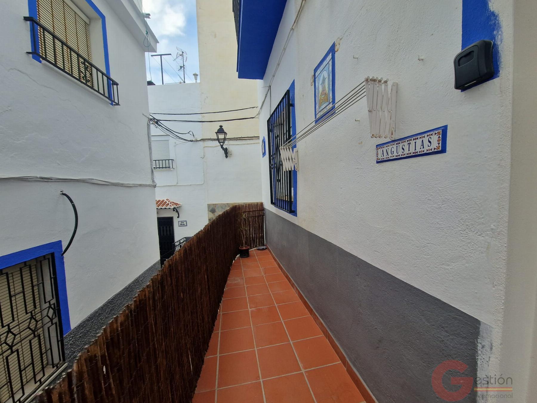 Venta de casa en Salobreña