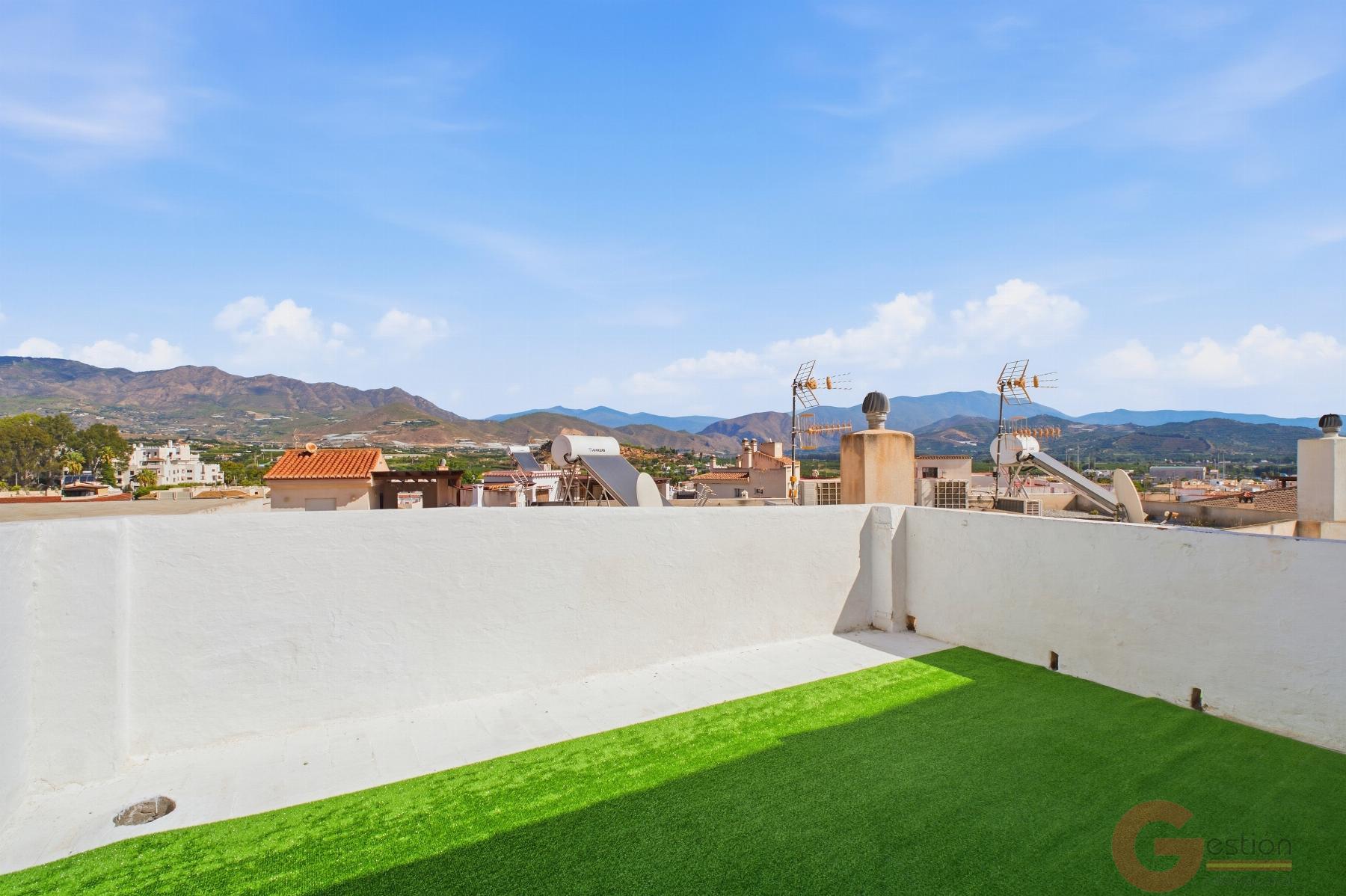 Venta de casa en Salobreña