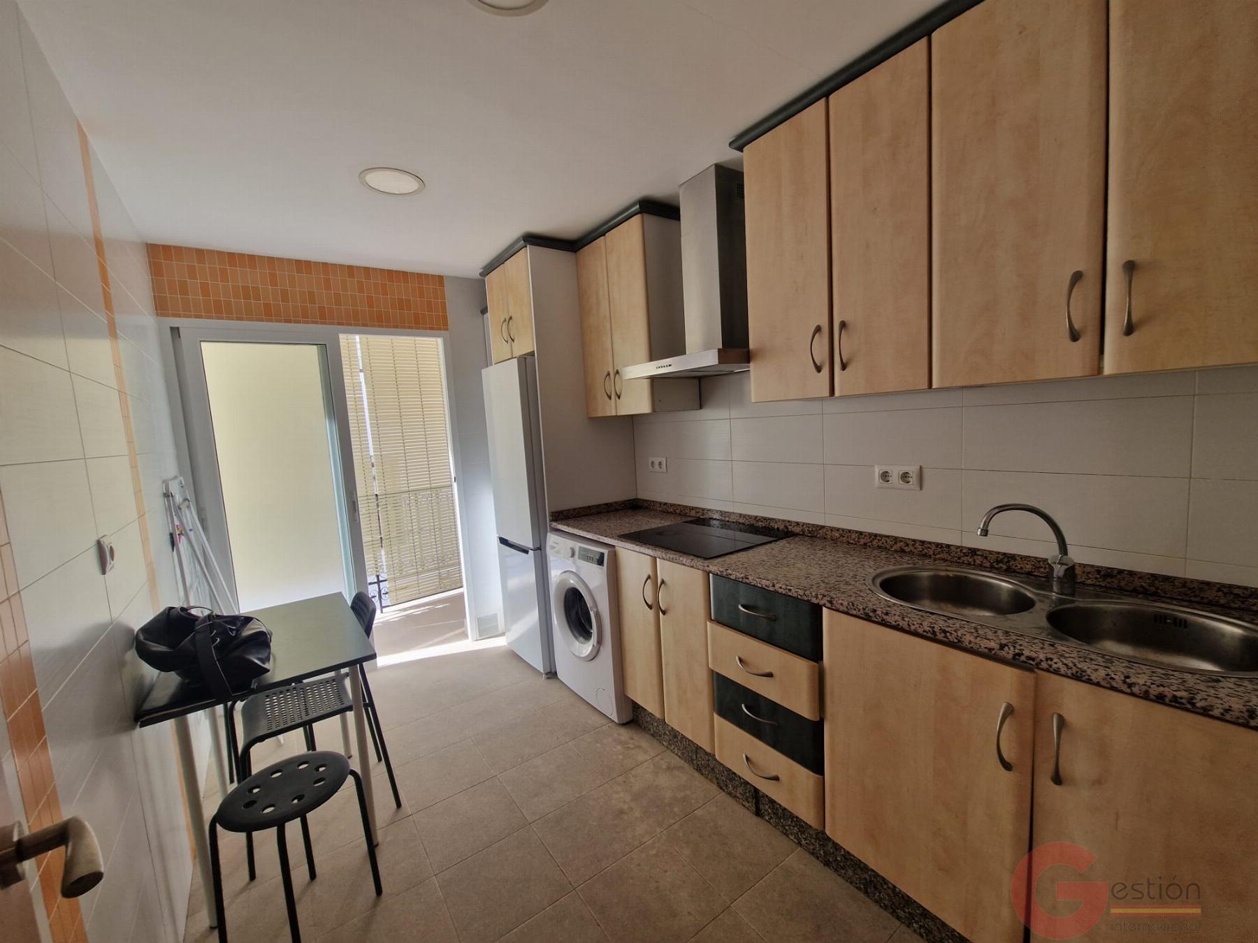 Venta de piso en Salobreña