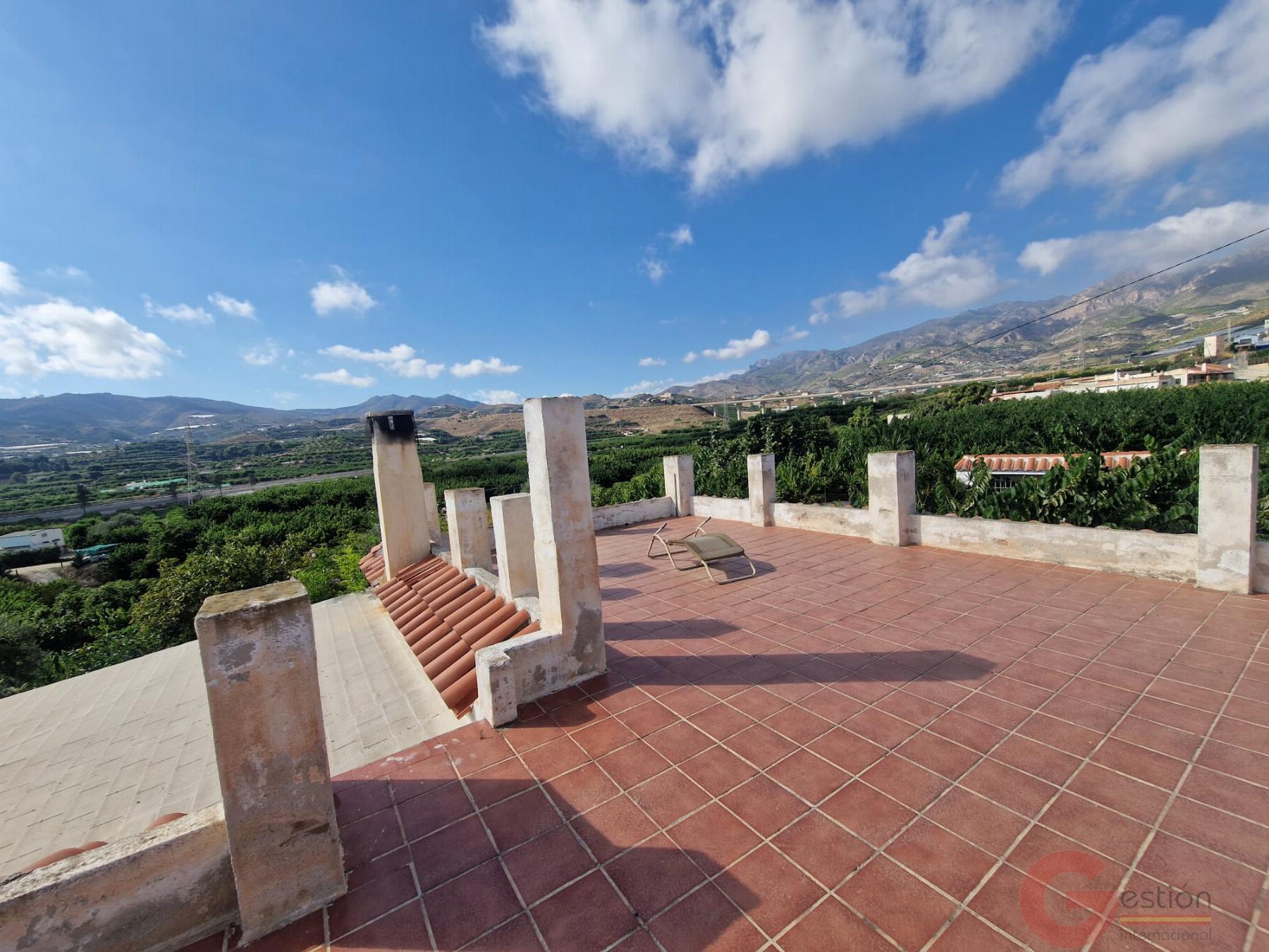 Venta de finca rústica en Salobreña