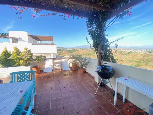 Venta de chalet en Almayate Bajo