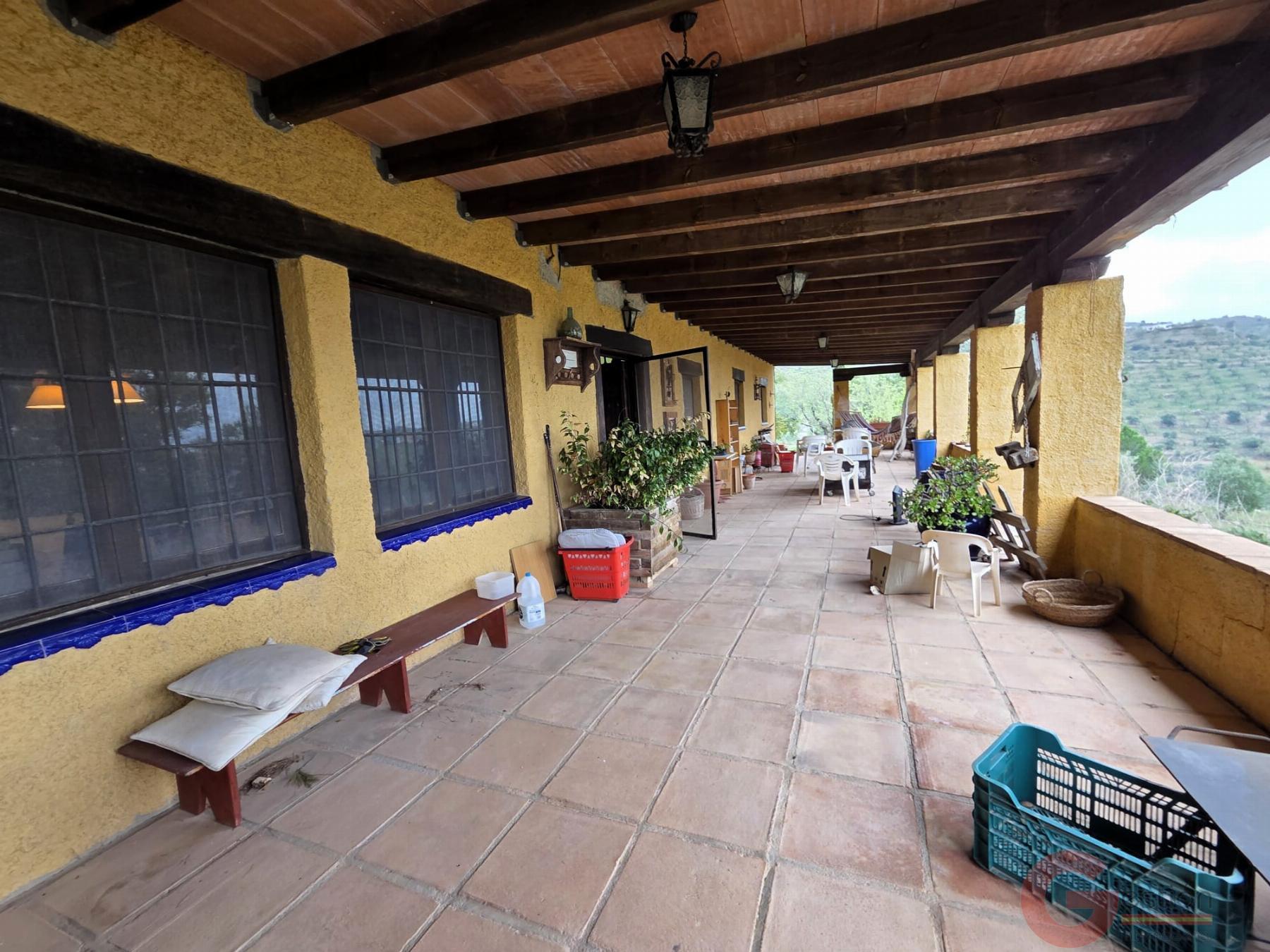 Venta de finca rústica en Vélez de Benaudalla
