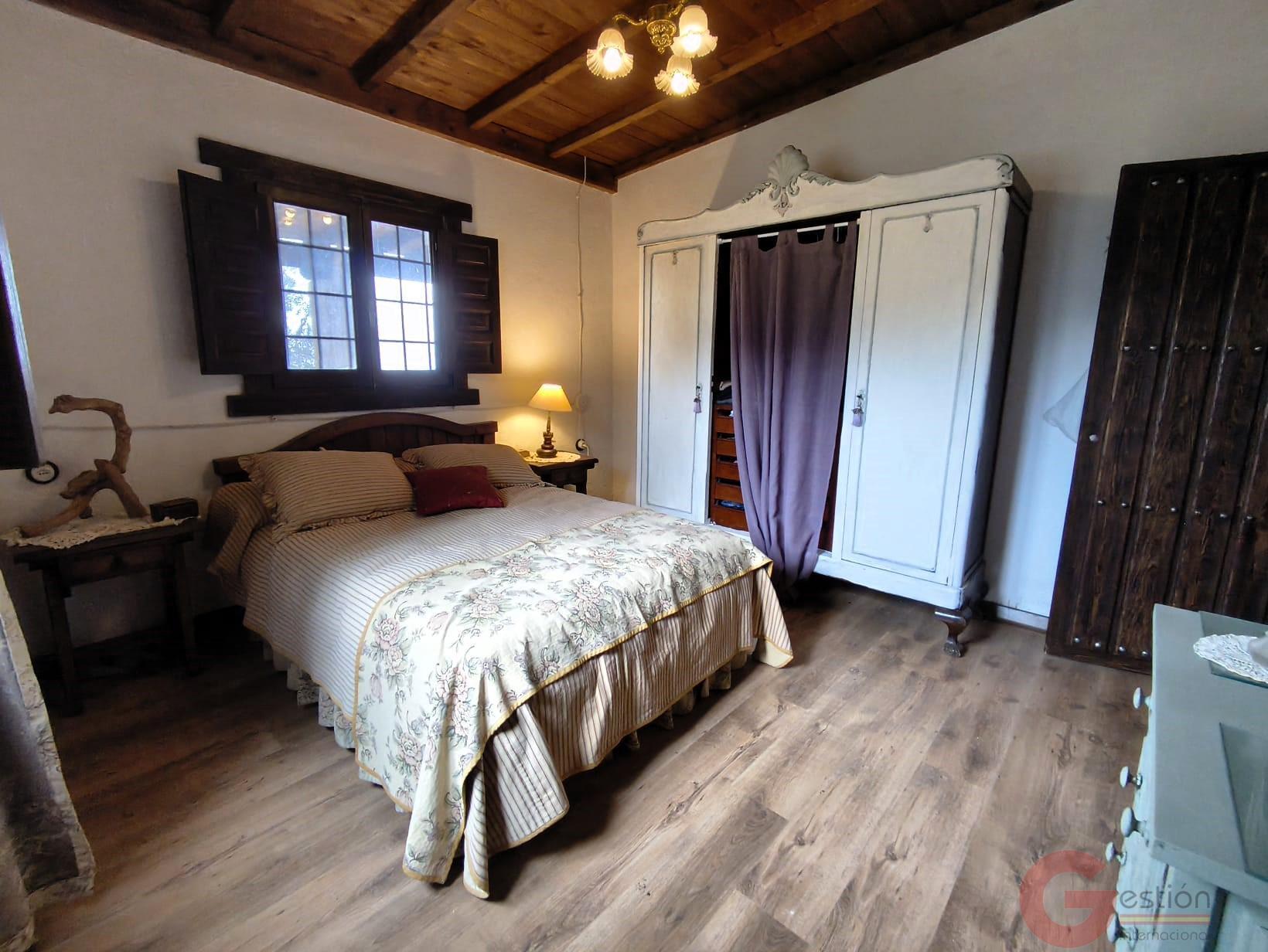 Venta de finca rústica en Vélez de Benaudalla