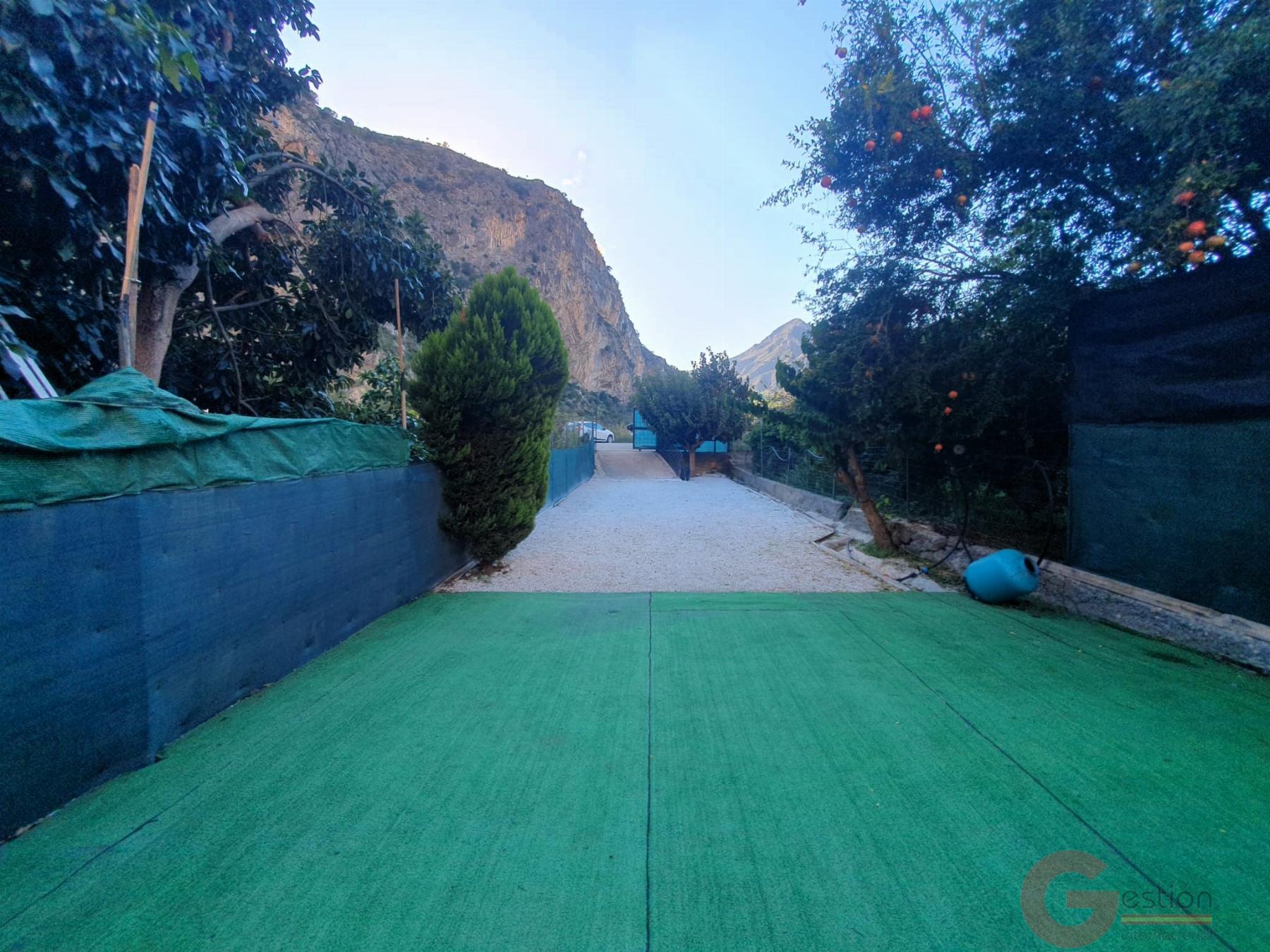 Venta de terreno en Vélez de Benaudalla