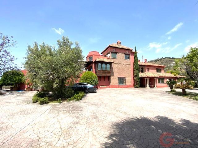 Venta de chalet en Almuñécar