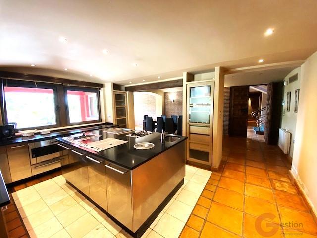 Venta de chalet en Almuñécar