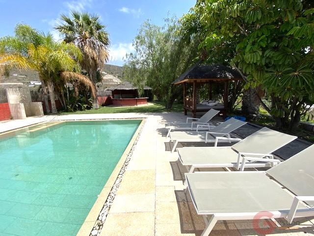Venta de chalet en Almuñécar