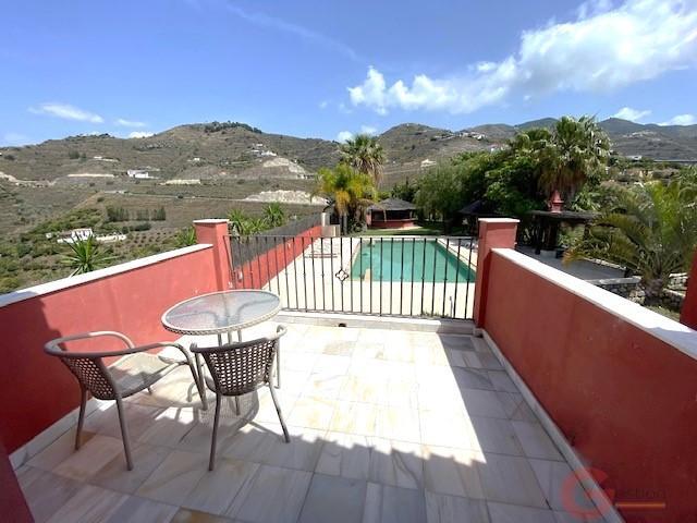 Venta de chalet en Almuñécar