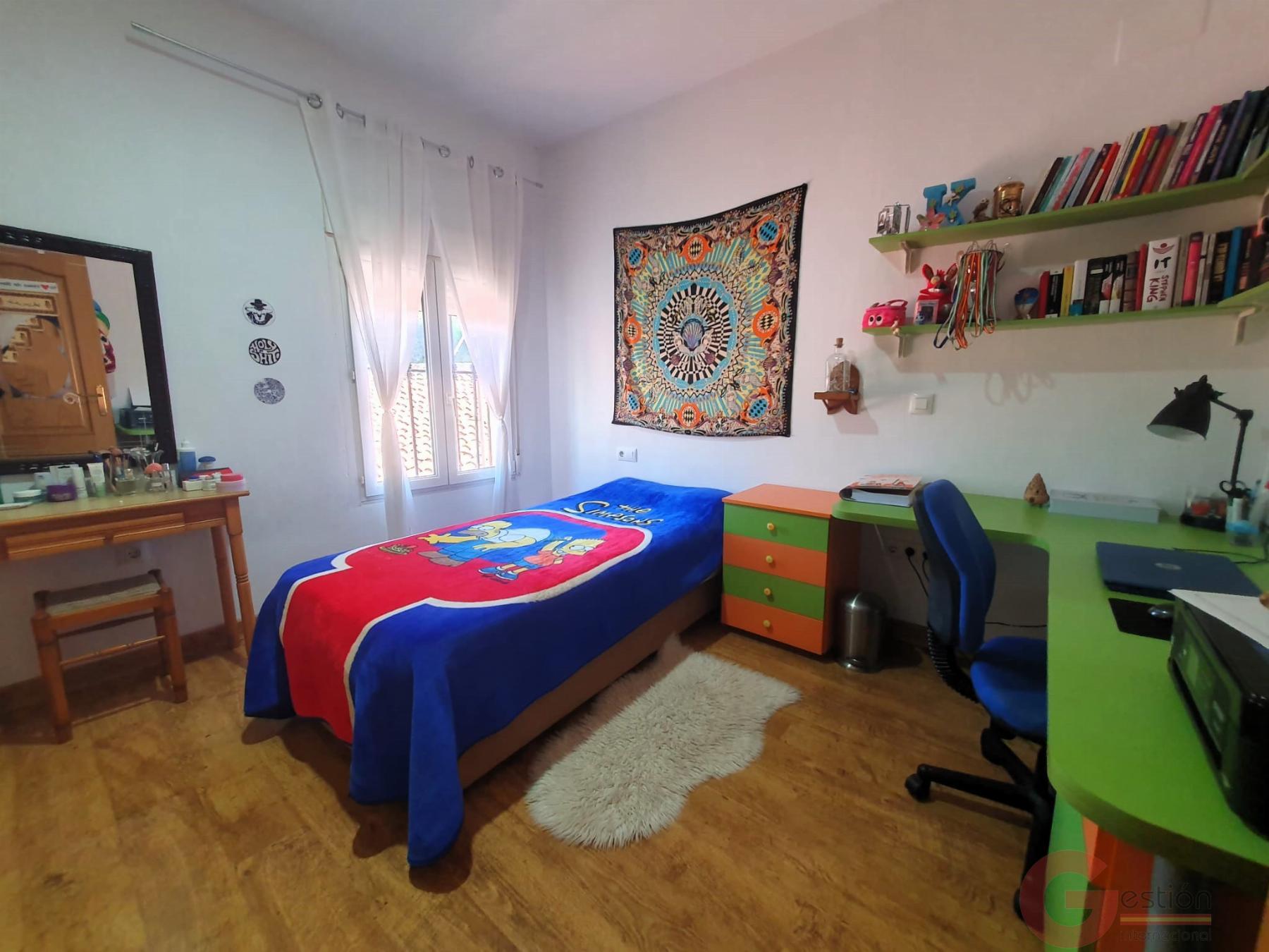 Venta de finca rústica en Vélez de Benaudalla