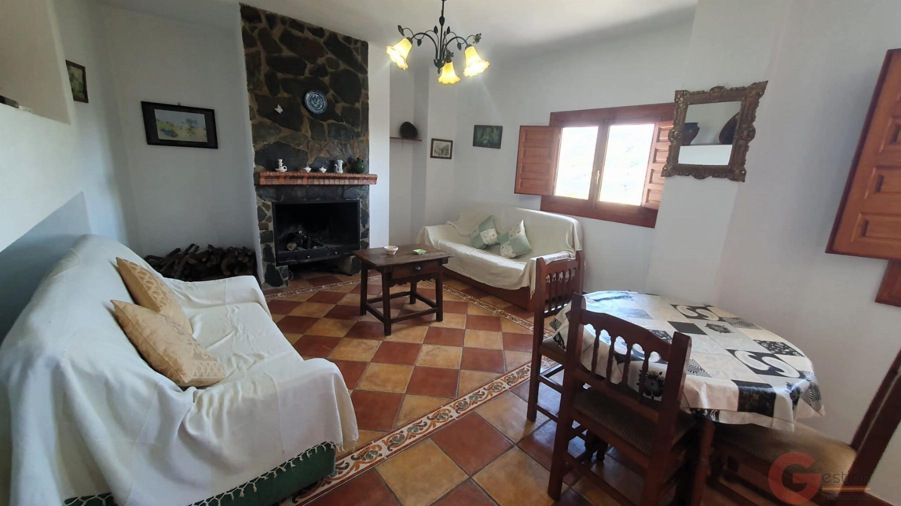 Venta de casa en Píñar