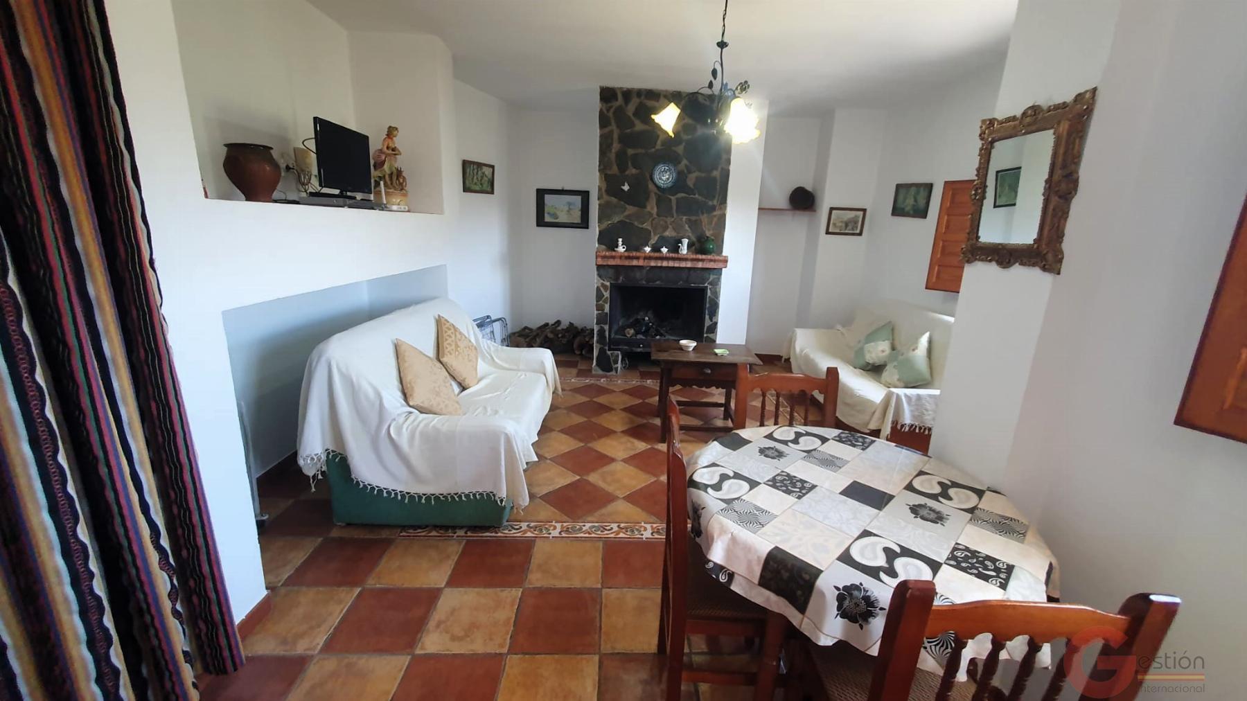 Venta de casa en Píñar