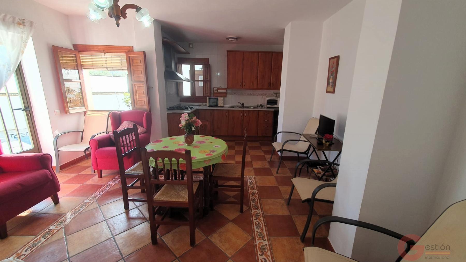 Venta de casa en Píñar
