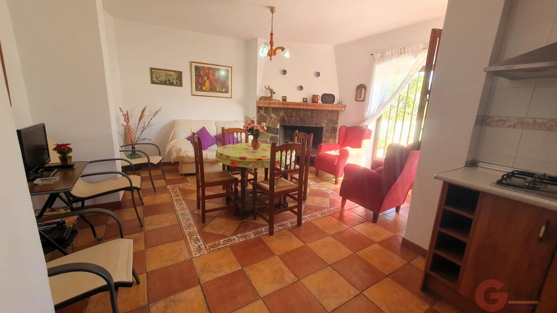 Venta de casa en Píñar