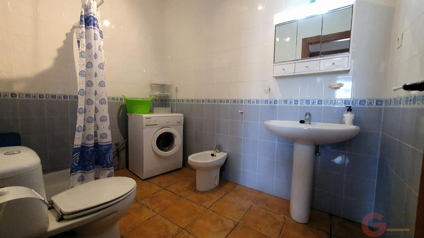 Venta de casa en Píñar