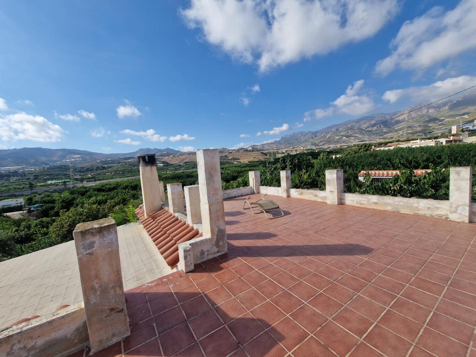 Venta de finca rústica en Salobreña