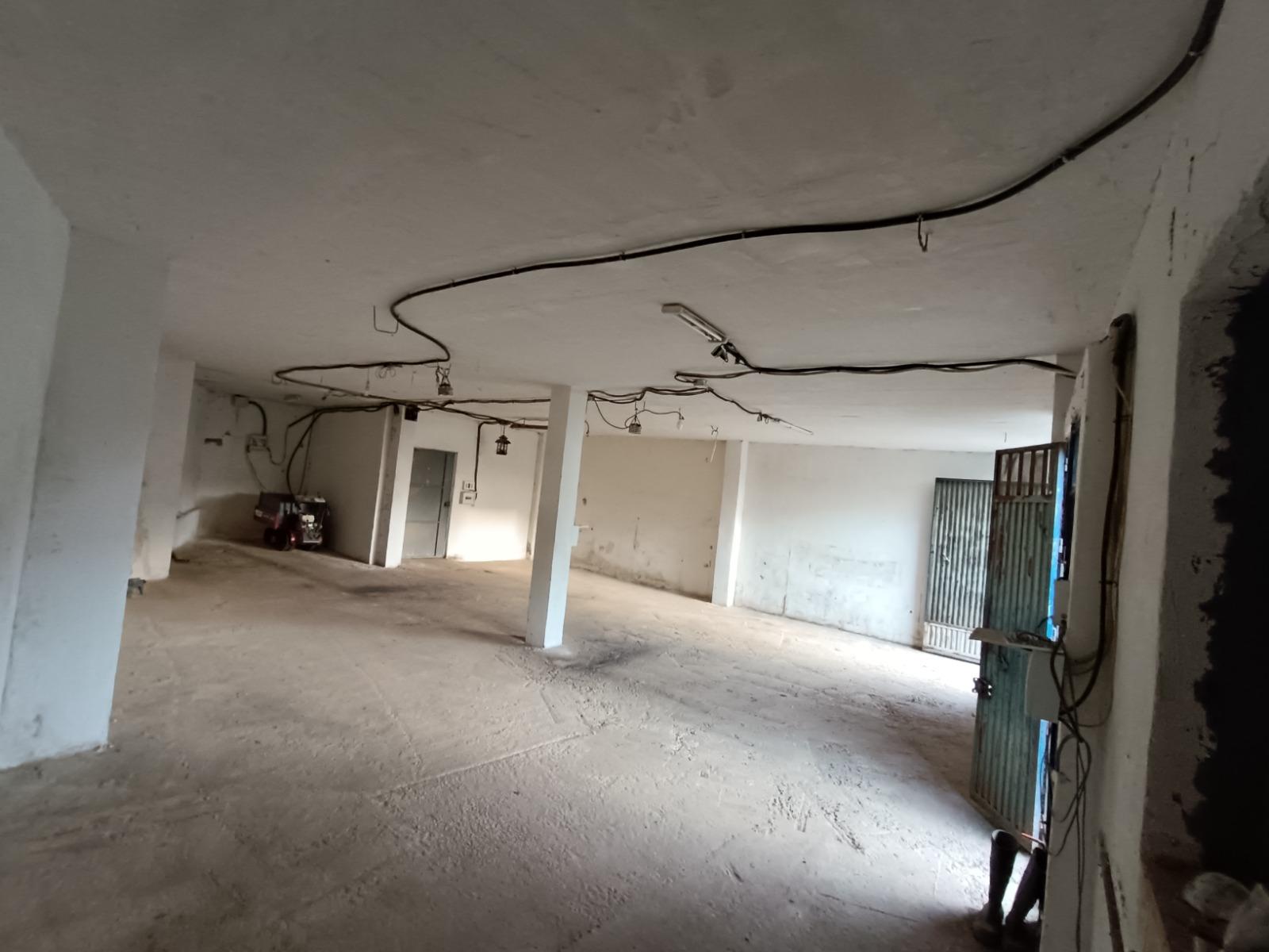 Venta de finca rústica en Lanjarón