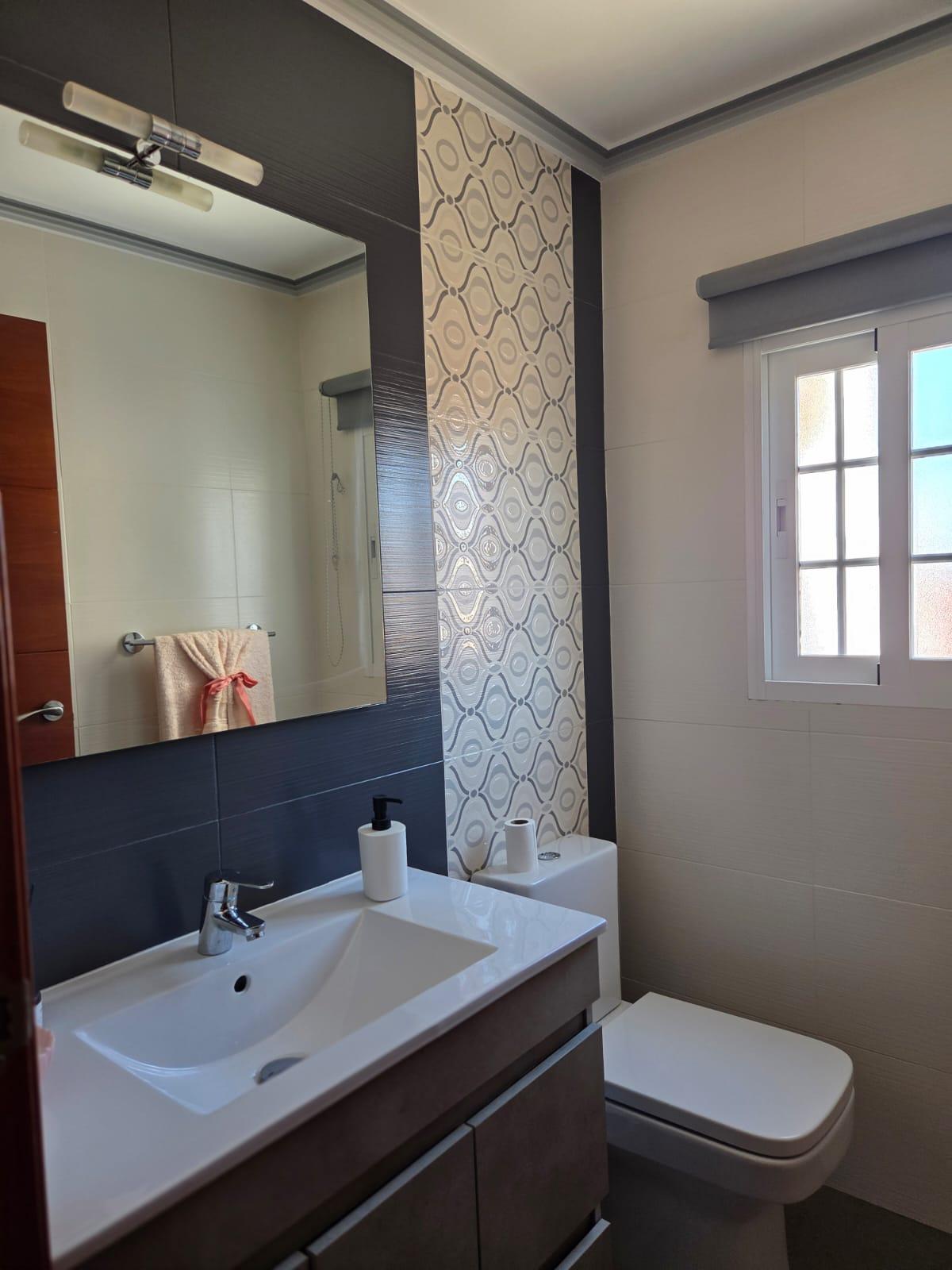 Venta de casa en Molvízar