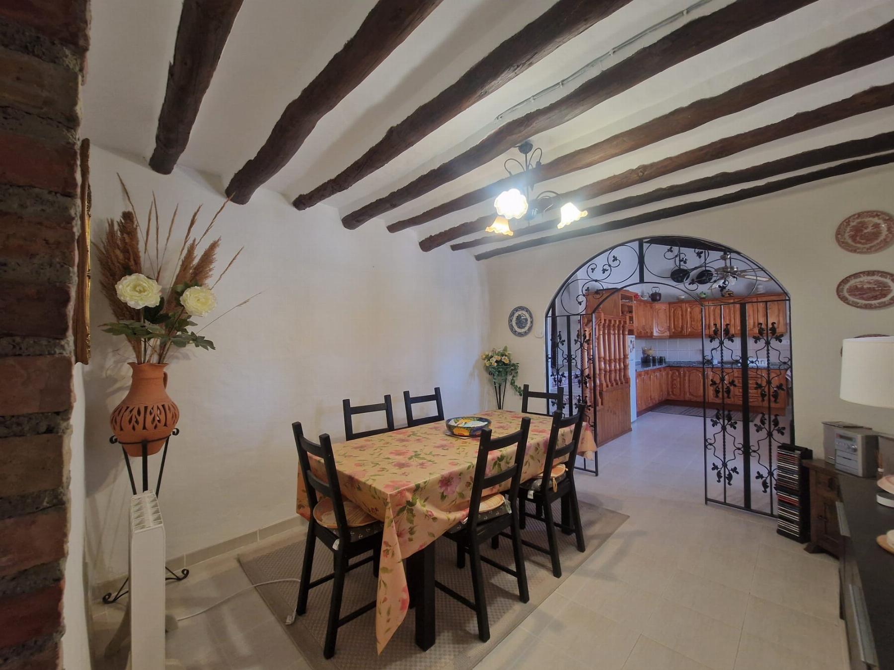 Venta de casa en Vélez de Benaudalla