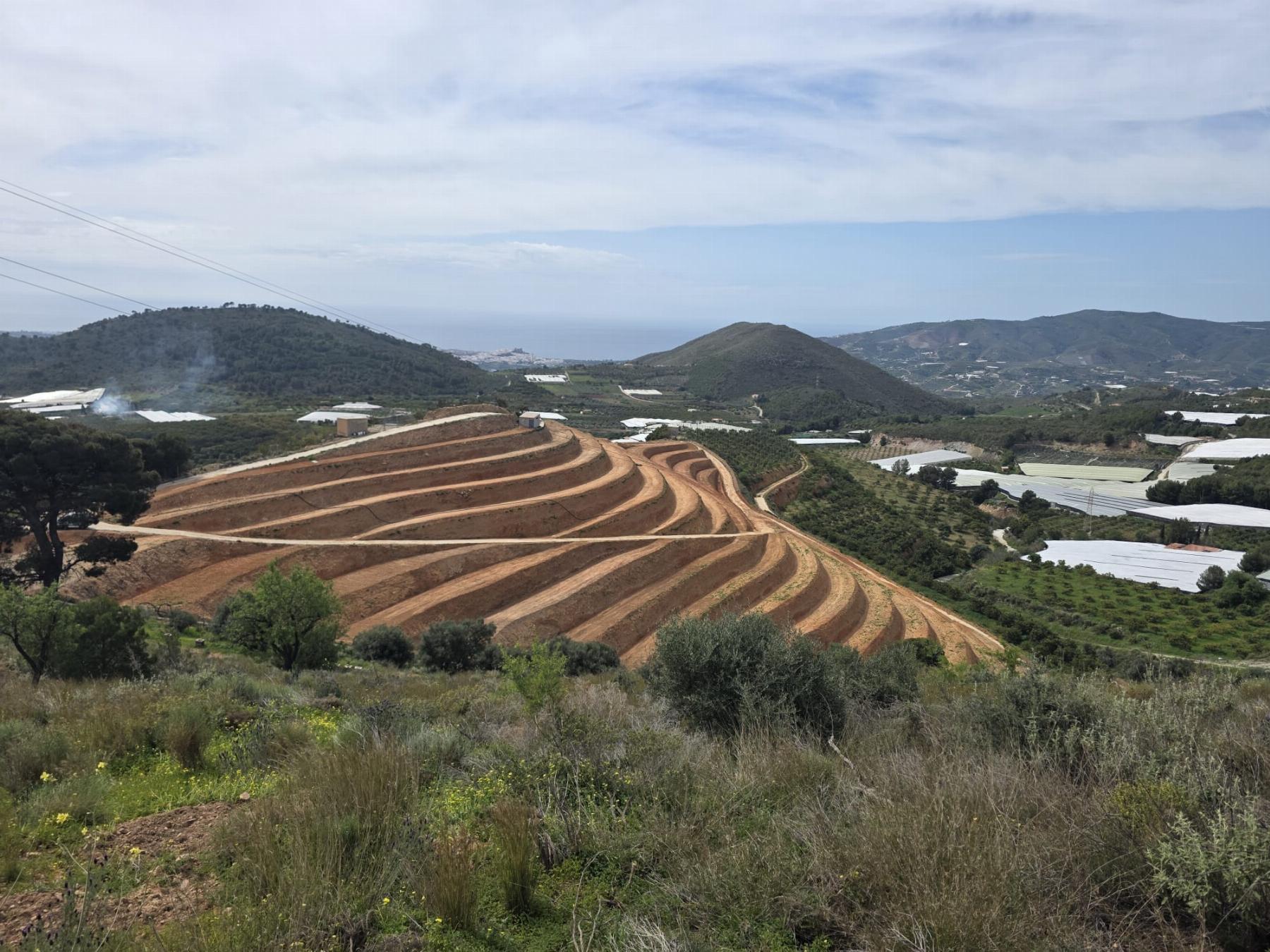 Venta de terreno en Molvízar