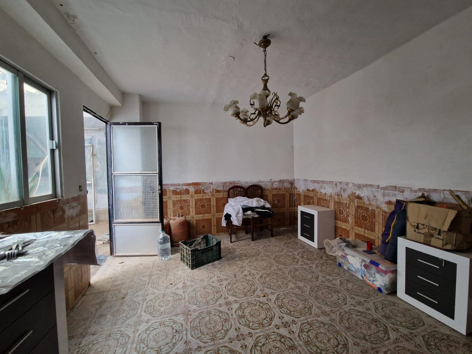 Venta de casa en Lobres