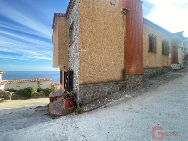 Venta de casa en Almuñécar