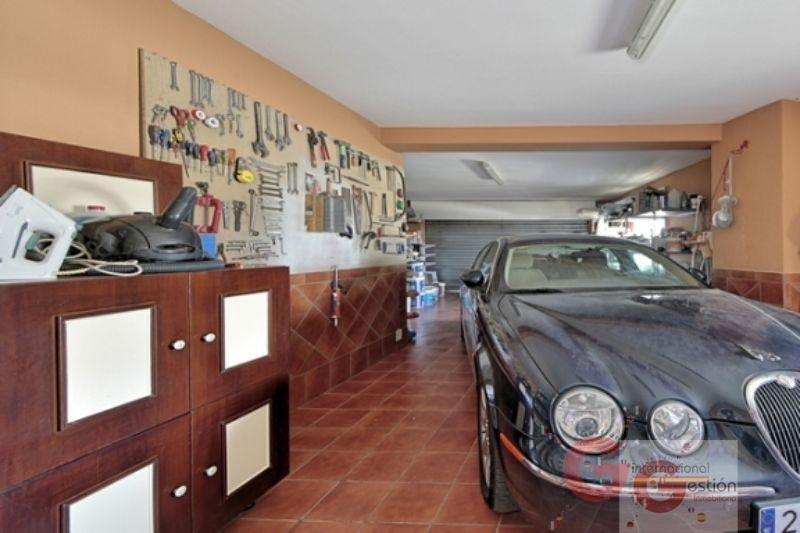 For sale of chalet in Motril