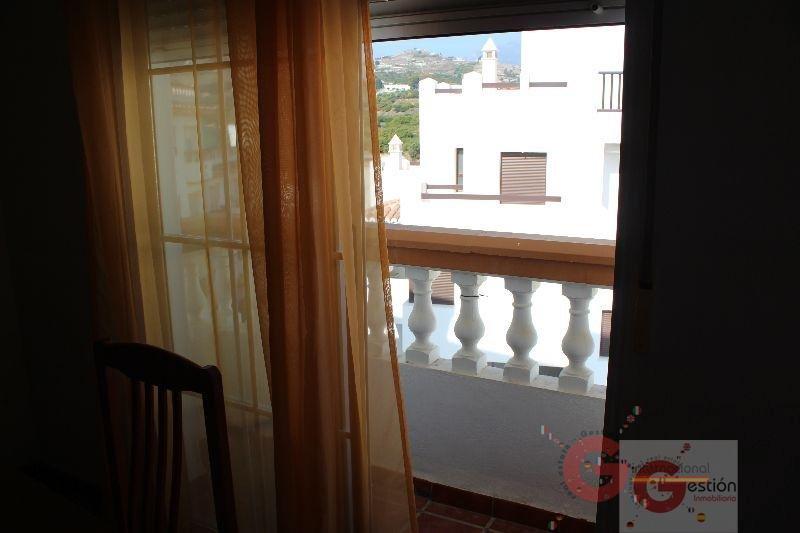 For sale of flat in Salobreña