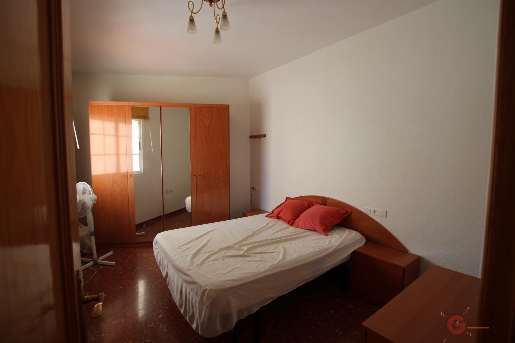 For sale of flat in Salobreña