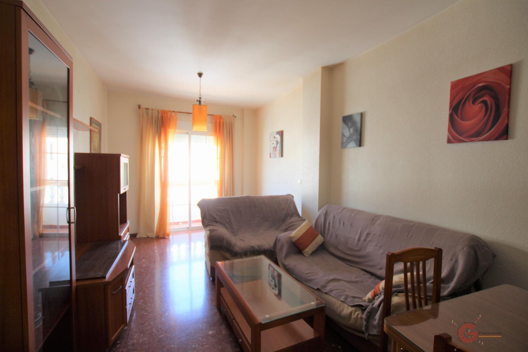 For sale of flat in Salobreña