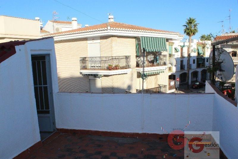 For sale of house in Salobreña