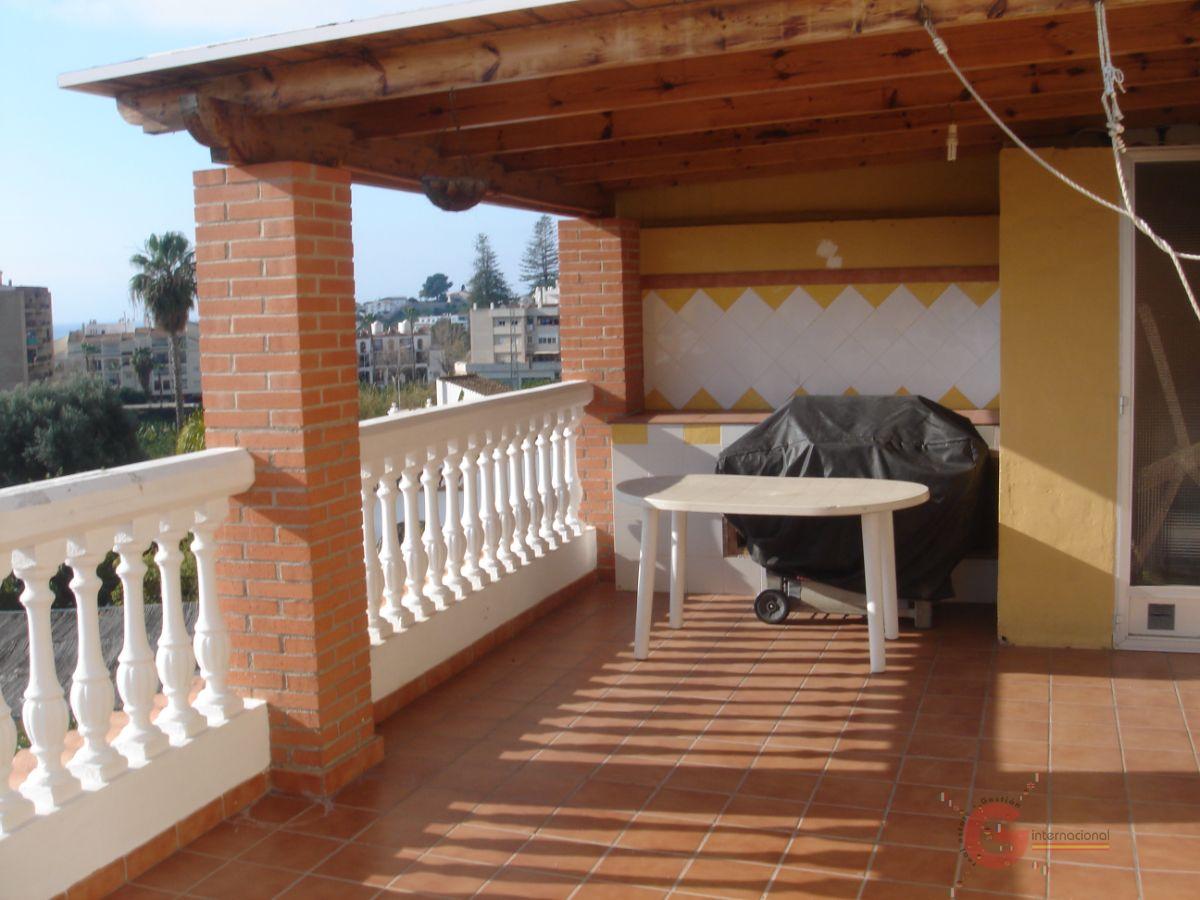 For sale of house in Almuñécar