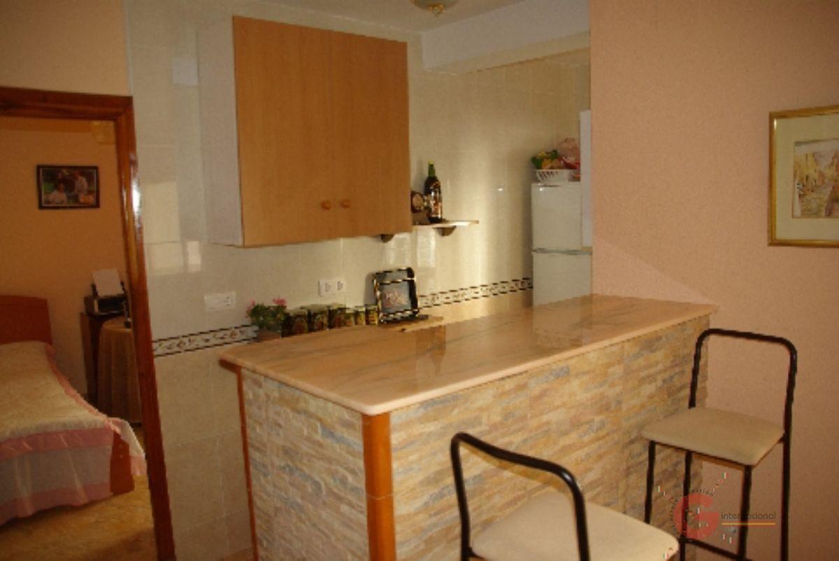 For sale of apartment in Almuñécar