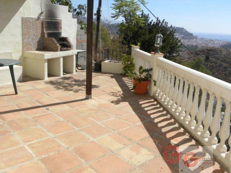 Venta de villa en Almuñécar