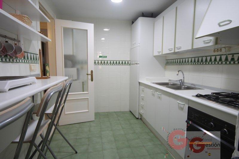 For sale of apartment in Salobreña