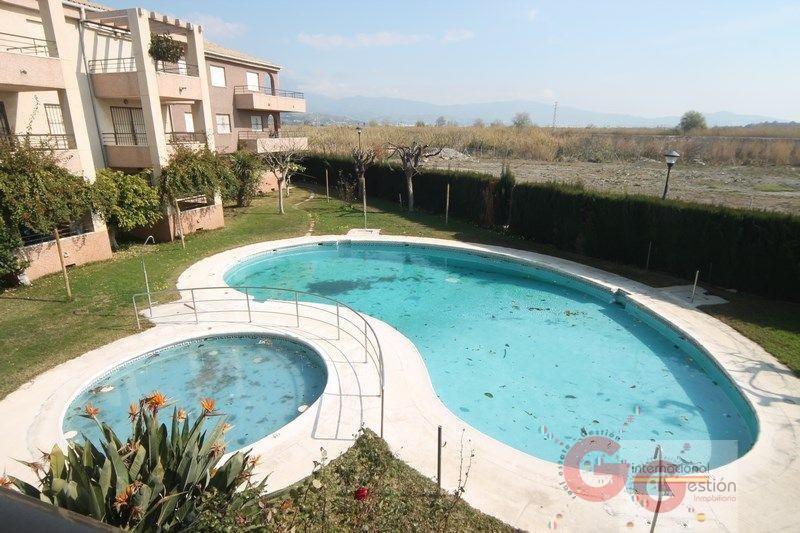 For sale of apartment in Salobreña