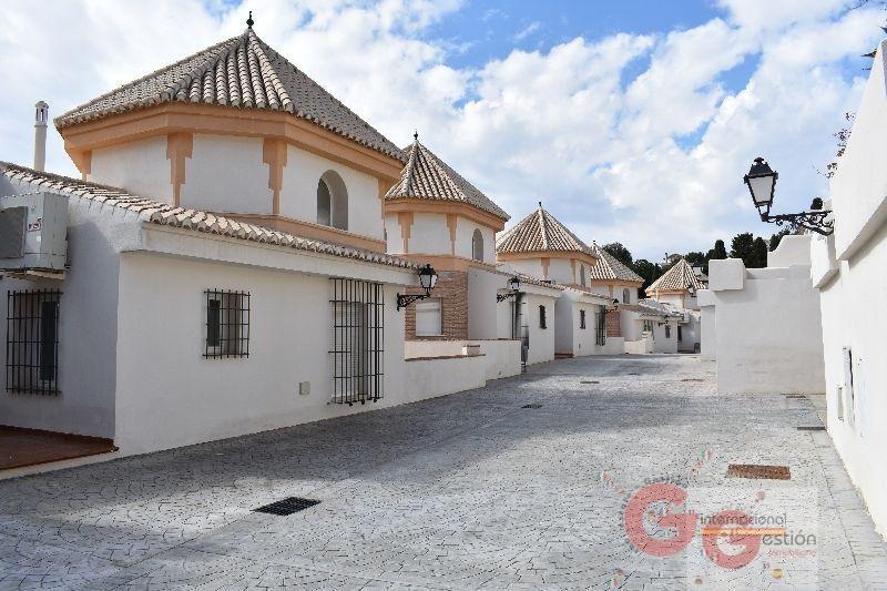 Venta de casa en Salobreña