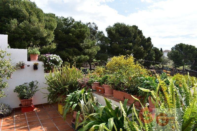 For sale of house in Salobreña