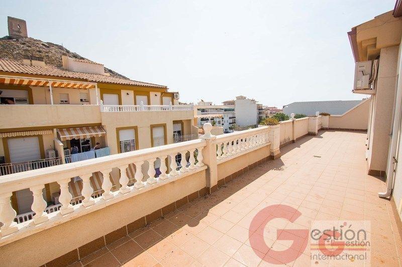 For sale of penthouse in Castell de Ferro