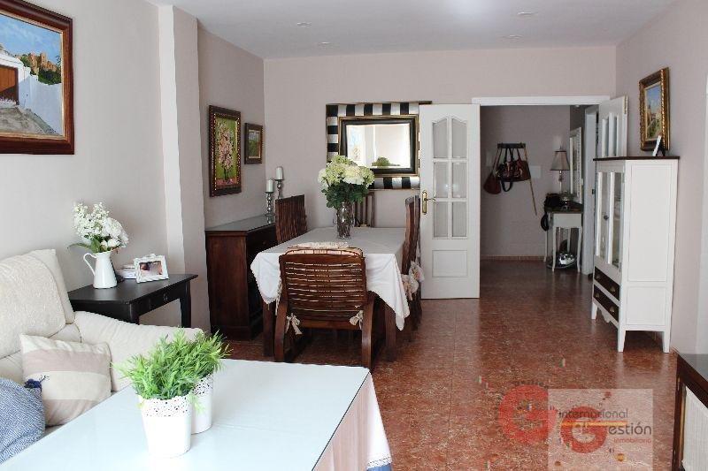 For sale of flat in Salobreña