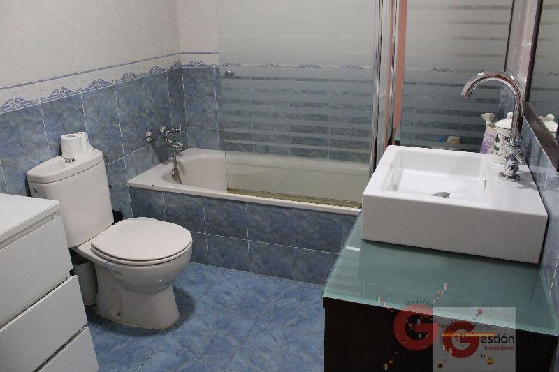 For sale of flat in Salobreña