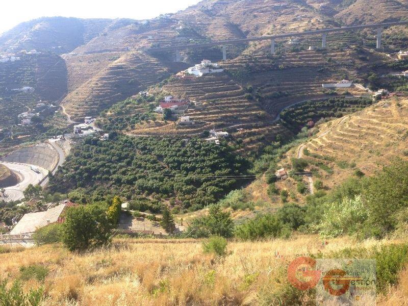 For sale of land in Almuñécar