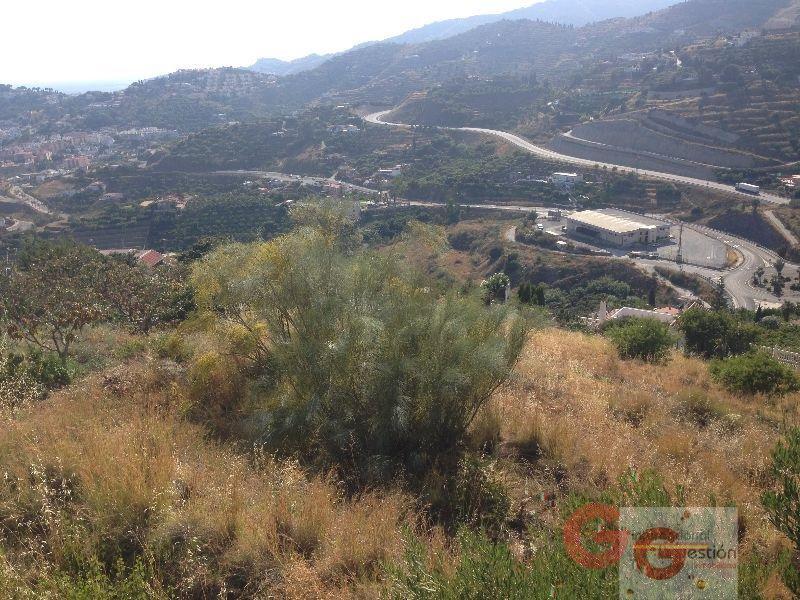 For sale of land in Almuñécar
