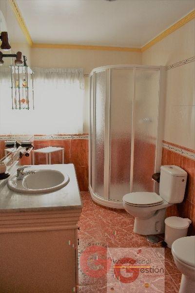 For sale of house in Salobreña