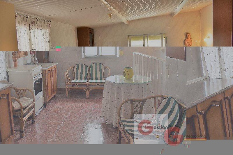 For sale of house in Salobreña