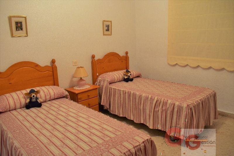 For sale of house in Salobreña
