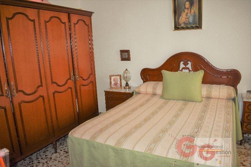 For sale of house in Salobreña
