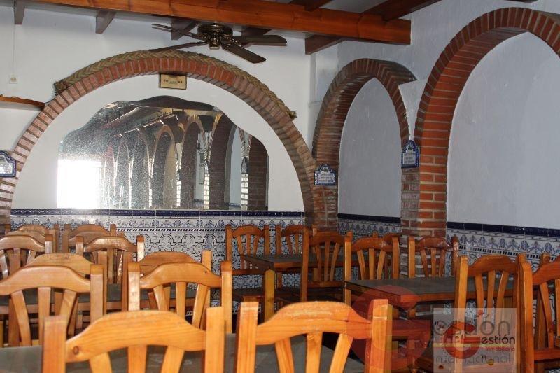 For sale of premises in Motril