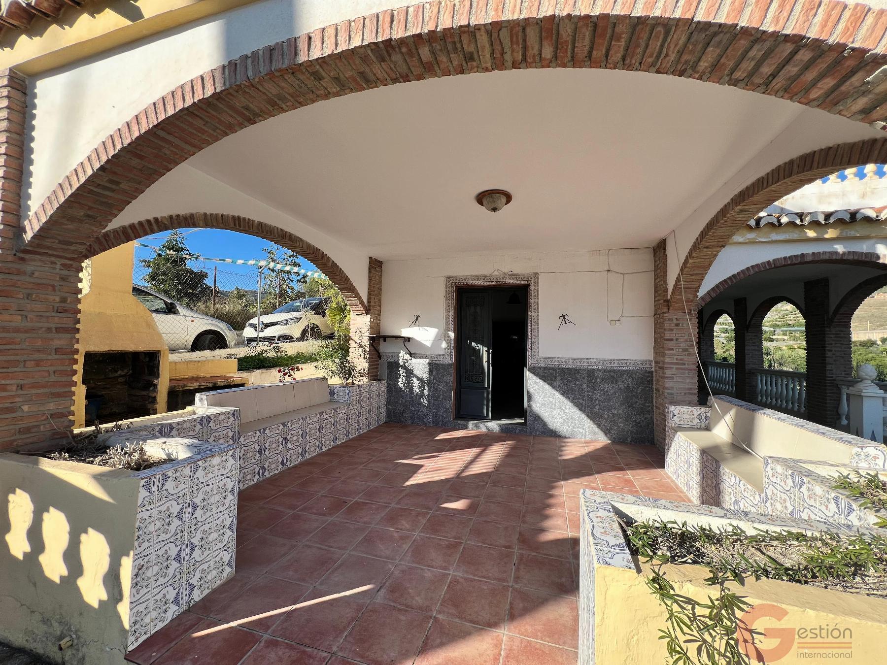 Venta de finca rústica en Molvízar