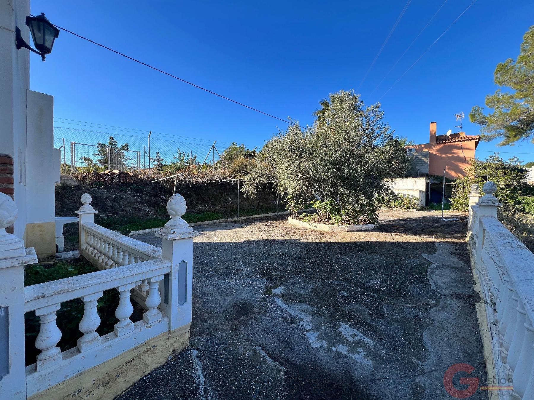 Venta de finca rústica en Molvízar