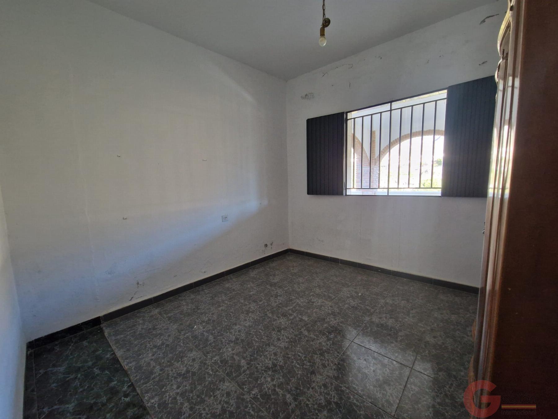 Venta de finca rústica en Molvízar